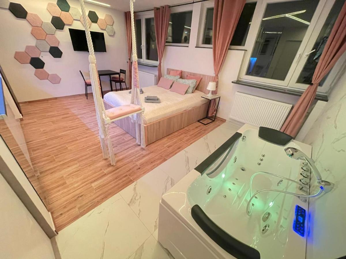 Yourapart Jacuzzi Przy Zamku Krolewskim Varsavia Esterno foto